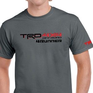 4Runner TRD 4x4 Off Road T-Shirt TRD auf beiden Ärmeln für Toyota 4Runner auf Gildan weiche Stoffhemden