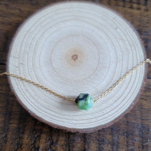Dainty African Chrysoprase Faceted Prism Choker Layering Necklace