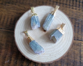Green Kyanite Pendant Necklace