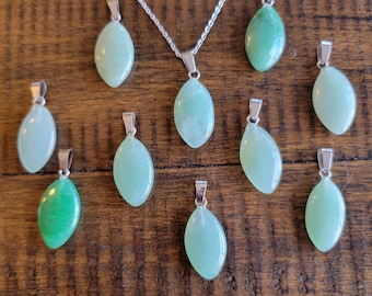 Collana in acciaio inossidabile a forma di avventurina verde Marquise