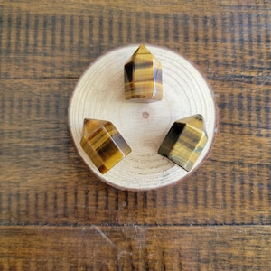 Tiger Eye Mini Tower Point