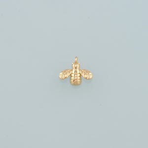 Gold Insect Charms,18K Gold Filled Bee Pendant,Dainty Bee Charm Bracelet Necklace for DIY Jewelry Making Supply