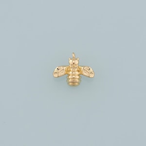Gold Insect Charms,18K Gold Filled Bee Pendant,Dainty Bee Charm Bracelet Necklace for DIY Jewelry Making Supply
