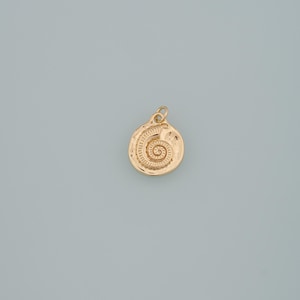 Gold Shell Charms,18K Gold Filled Conch Pendant,Conch Shell Charm Bracelet Necklace for DIY Jewelry Making Supply