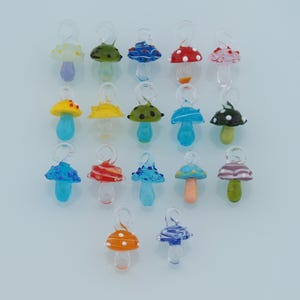 Glas Pilz Charme, Pilz Anhänger, Lampwork bunte Pilz Anhänger Charme für DIY Schmuckherstellung Versorgung