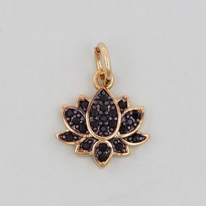 Dijes de loto dorado, colgante de meditación relleno de oro de 18 quilates, pulsera y collar con dije de loto negro para hacer joyas de bricolaje