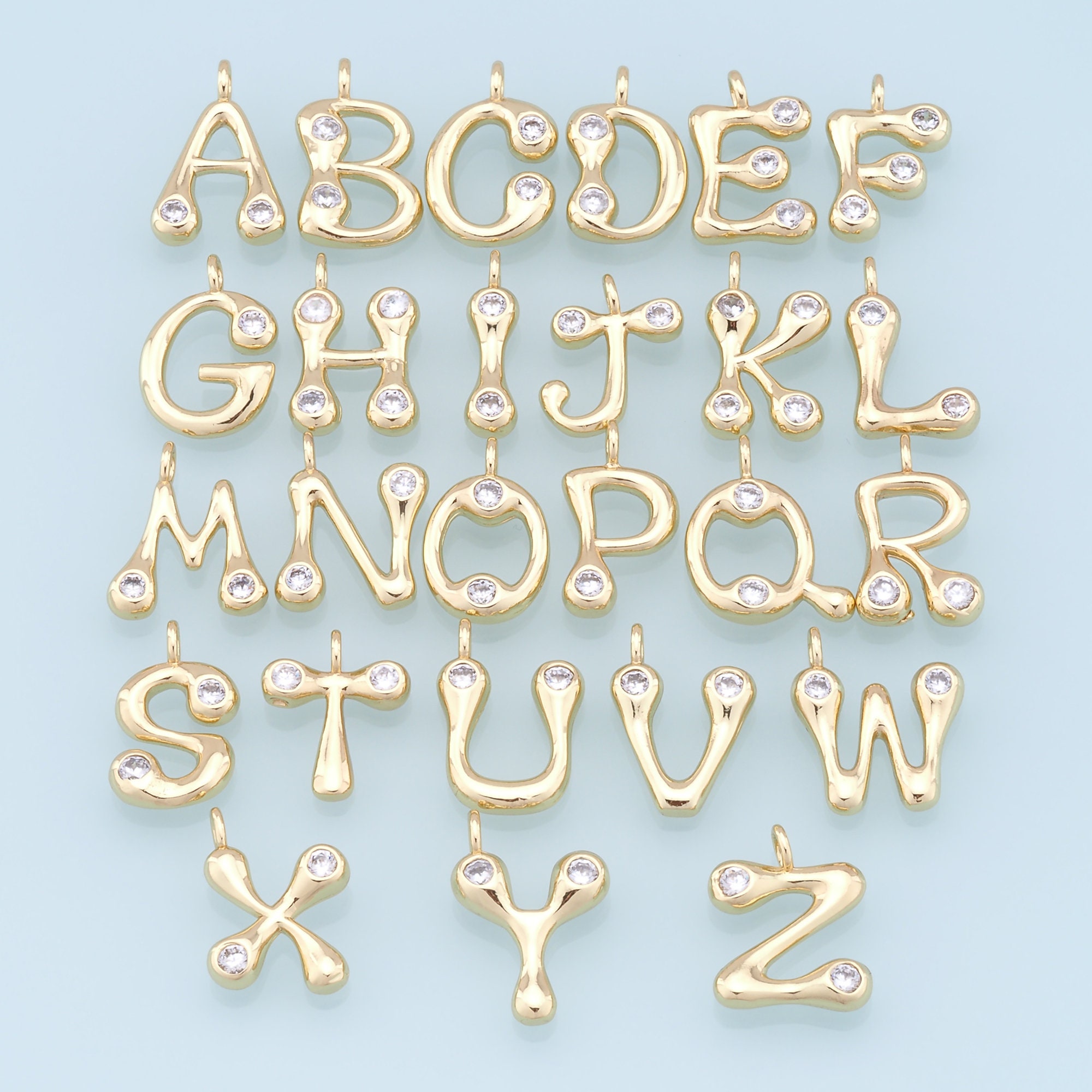 Happtkey 104 Dijes De Letras Para Joyas, 2 Colores Iniciales Para Pulseras, Alfabeto A-Z Con Doble Cara, Para Collares, Aretes, Pulseras Y Manualidades