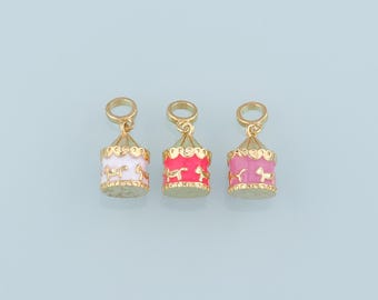 Colgante de carrusel relleno de oro de 18 quilates, pulsera con dije de carrusel esmaltado para hacer joyas DIY.