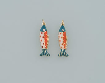 Dijes de pez dorado, colgante de pez relleno de oro de 18 quilates, pulsera con dije de océano esmaltado para hacer joyas DIY.