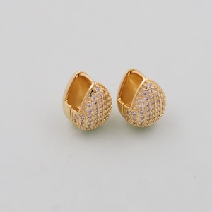 1pair 14K Gold Filled Thick Hoops Earrings,Gold Earrings,Dainty Hoops Huggie,Gold Huggies Hoop Earrings