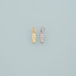 Gold Food Charms,18K Gold Filled Bread Pendant,Dainty French Bread Charm Bracelet Necklace for DIY Jewelry Making Supply