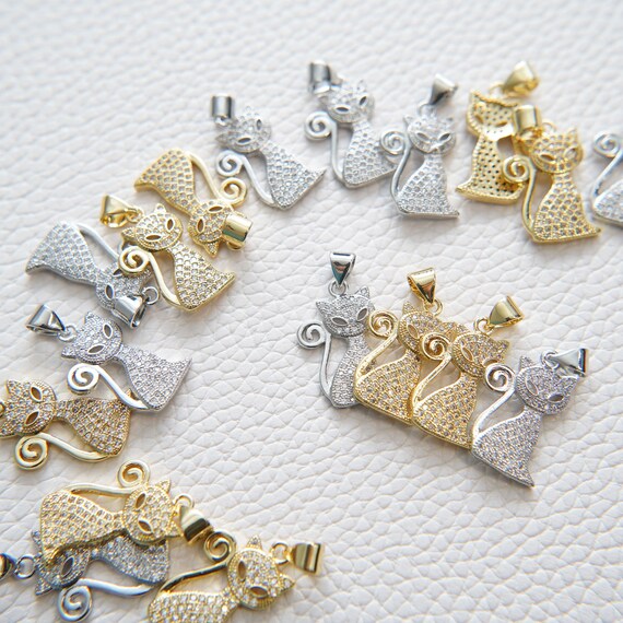 Ciondolo a forma di gatto riempito in oro 18 carati, collana con ciondolo a forma di gatto in argento con micro pavé di zirconi cubici per la creazione di gioielli fai da