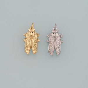 Gold Insect Charms,18K Gold Filled Cicada Pendant,Cicada Charm Bracelet Necklace for DIY Jewelry Making Supply