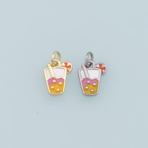 Ciondoli per bevande in oro, ciondolo per tazza per bevande riempito in oro 18 carati, collana con ciondolo per tazza in micro pavé di zirconi cubici per la creazione di gioielli fai da te