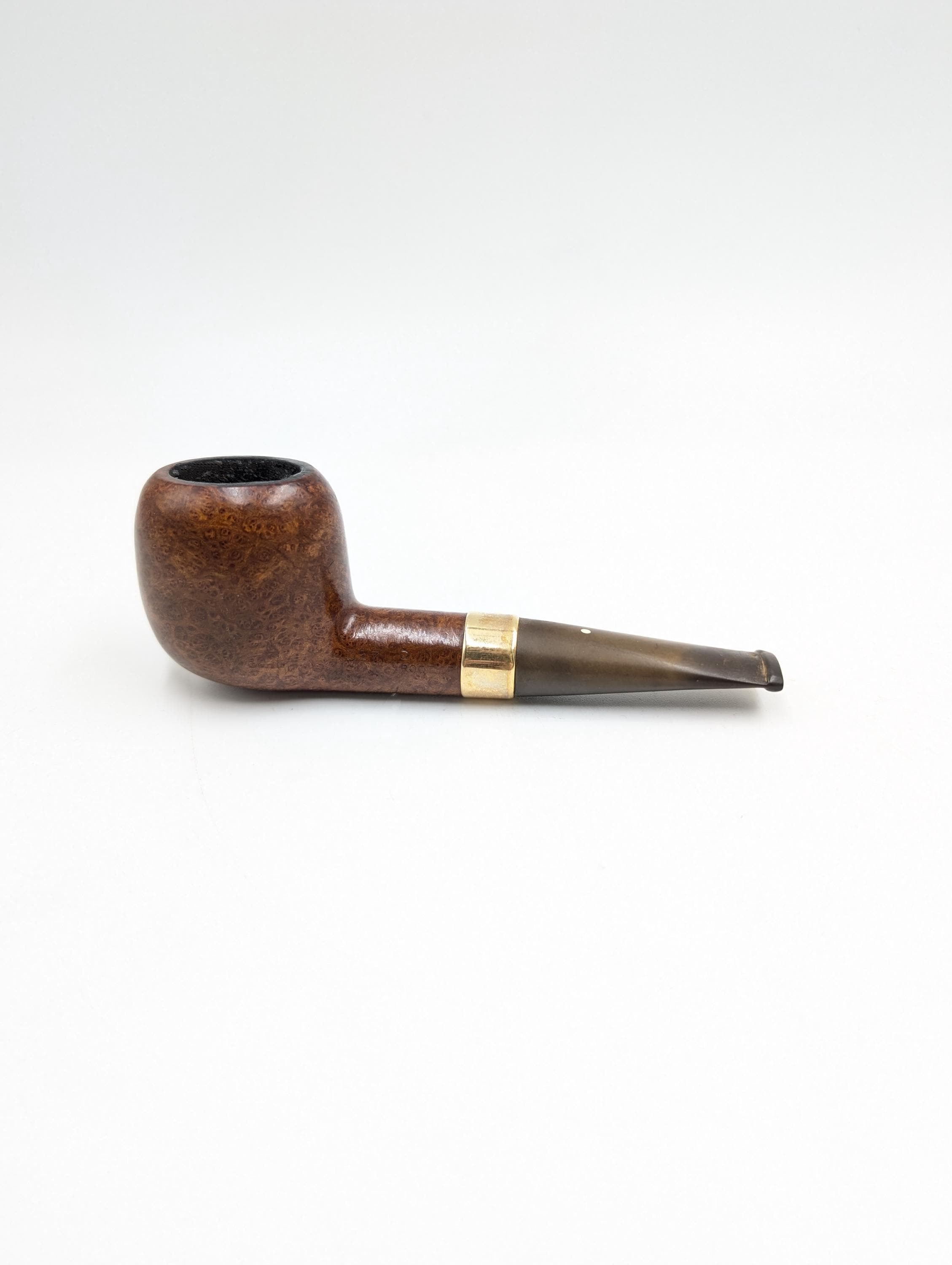 Dunhill 327 Gold Pipe - Opera - 4A - Briar - 1960 Root Briar