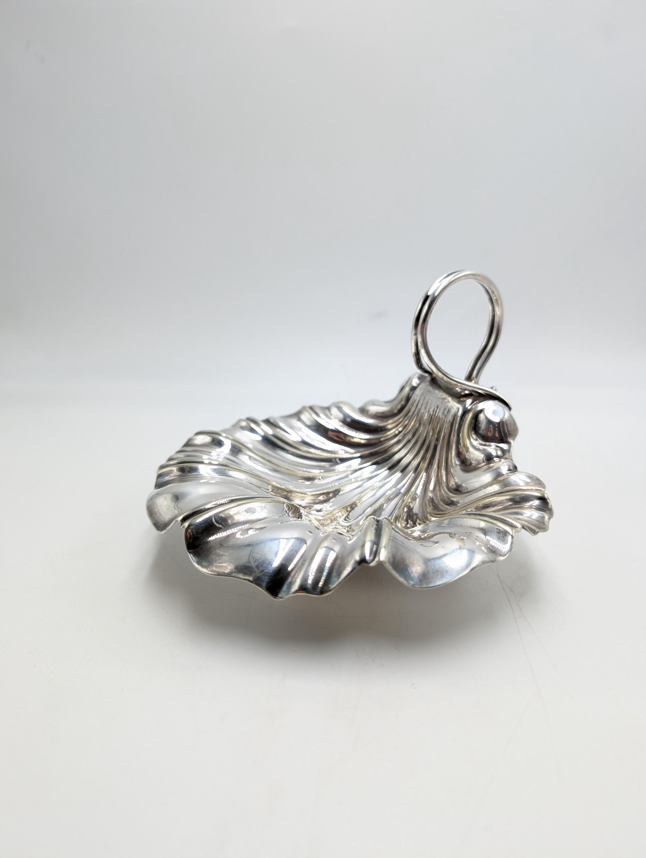 シルバーメッキシェルサービングディッシュ - Mappin & Webb - 英語