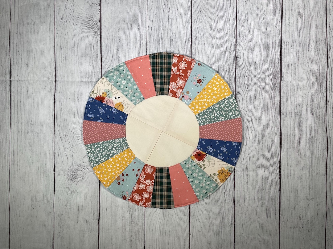 Round Table Table Topper Quilty Round Table Topper 16” X 16” - Etsy