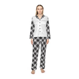 Schicker Damen Satin-Pyjama, luxuriöses Loungewear-Set, perfekt für Übernachtungen, Geschenk für sie, gemütliches Pyjama-Set, stilvolle Kleidung für zu Hause