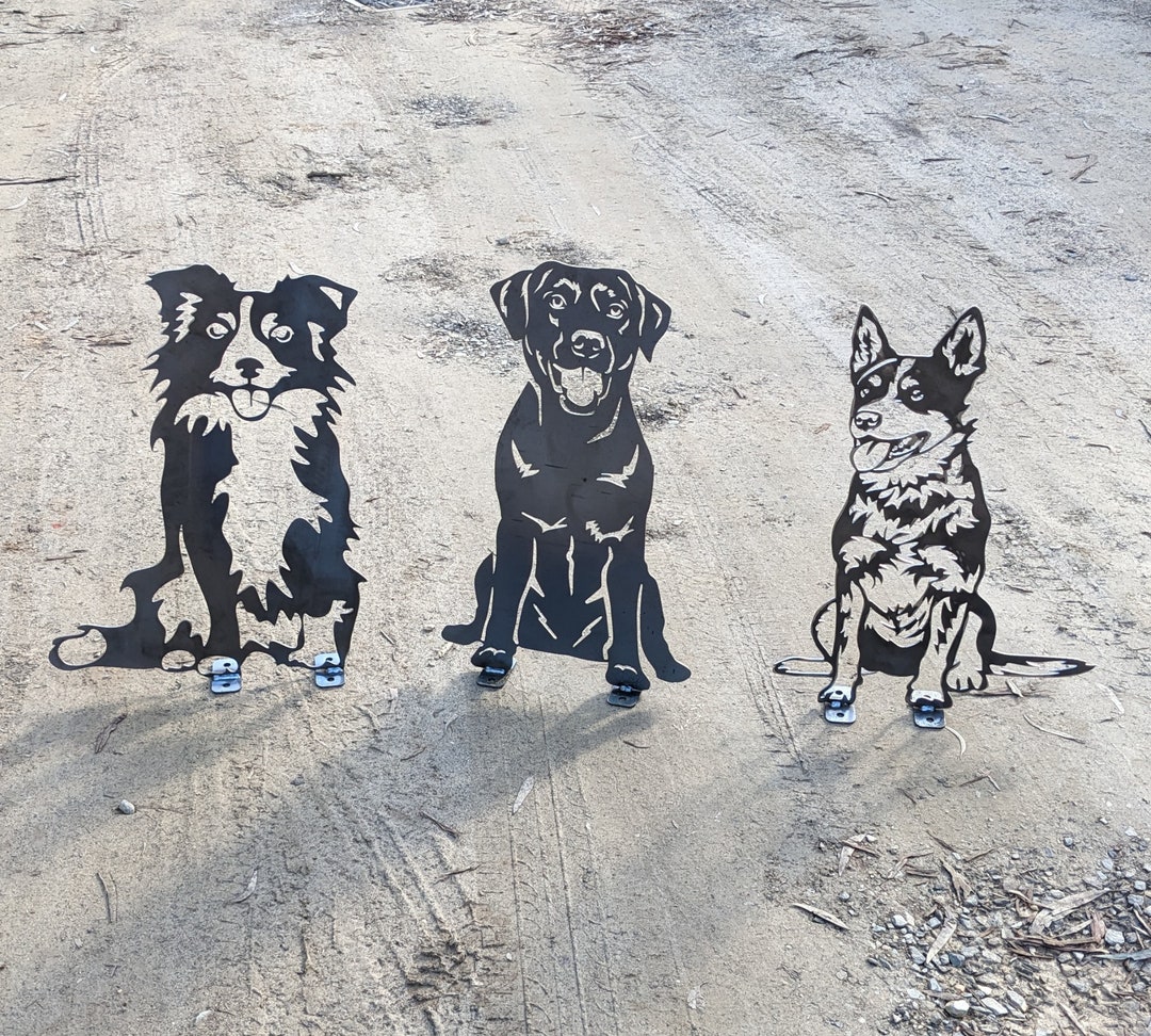 Kelpie, Labrador, Border Collie, Australian Cattle Dog Garden Statue