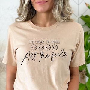 Não há problema em sentir todas as sensações svg, amor próprio, consciência mental, não há problema em não estar bem, carta de mão, png, eps, dxf, arquivo de corte svg para Cricut