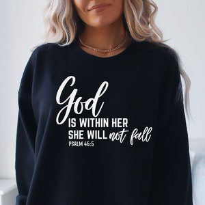 Deus está dentro dela, ela não cairá svg, cristão, religioso, svg para camisa, design de letra manual, png, eps, dxf, arquivo de corte svg para Cricut
