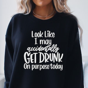 Parece que puedo emborracharme accidentalmente a propósito hoy, SVG para Mug, Drinking Girl, carta de mano, png, eps, dxf, svg archivo cortado para Cricut