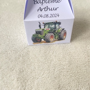 Boîte à dragées tracteur vert Claas personnalisée