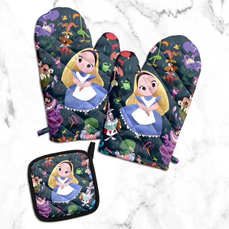 Handmade Disney Oven Mitts Pot Holder Set Glove Kitchen Etsy