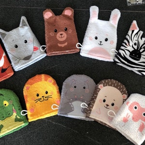 Children's washcloths / learning glove image 1