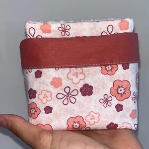 Basket / 6 flower wipes