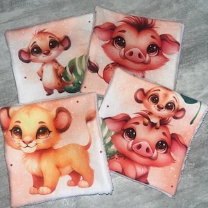 lion cub wipes / bib
