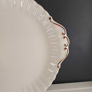 Neuwertige Val D&#39;Or 23 cm Kuchenplatte
