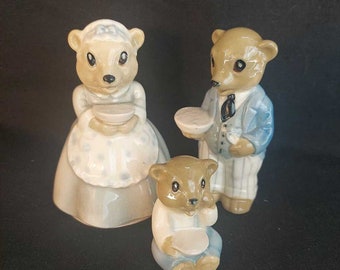 GRANDI figurine WADE Moma Bear, Poppa Bear, Baby Bear of Goldilocks Nursery Rhyme Series