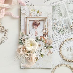 Elegant Communion Cards in Soft Pastel Colors with Delicate Lace and Flowers