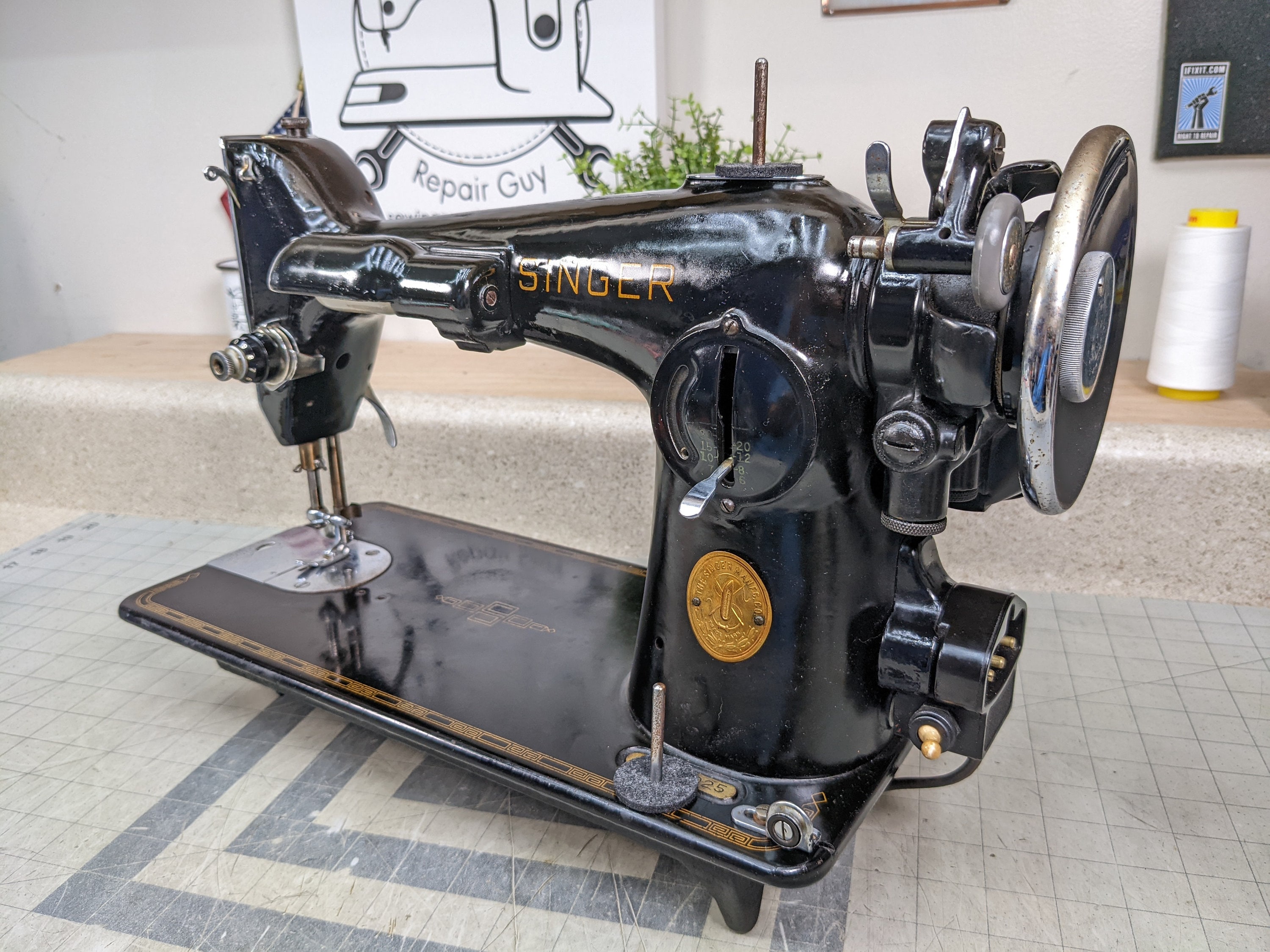 Dark Gray Bobbin Winder Tire With Dark Gray Felt Pads 1 Set Etsy