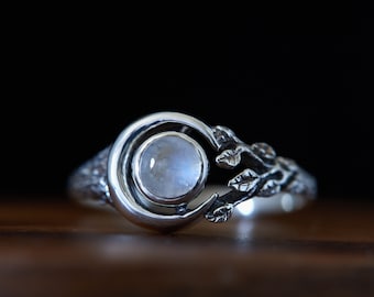 Moonstone ring, Moon ring sterling silver, Celestial Ring, Dainty branch and leaves Moonstone ring, Unusual engagement ring fo her