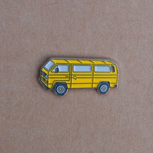 T25_pins | Sandy | VW T25 T3 Tin Top | Yellow | Premium Soft Enamel Nickel Pin Badge