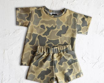 Conjunto de verano de algodón orgánico con estampado de camuflaje (fabricado y cosido en EE. UU.)