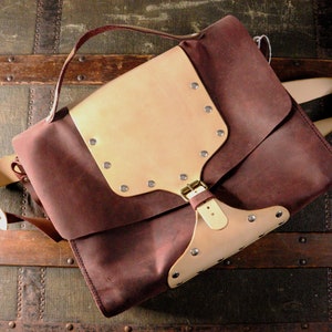 Messenger Bag