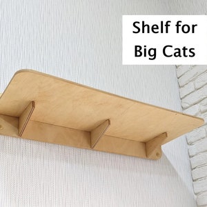 大きな猫用の木製の長いフローティングシェルフ。メインクーン、サバンナ、ノルウェージャンフォレストキャット、ラグドール、ハイランダー、ショートヘアに最適な壁掛けシェルフ。