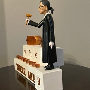 RBG ‘when there are 9’ menorah Ruth Bader Ginsburg menorah gift for lawyer judge graduation bild 3