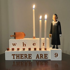 RBG ‘when there are 9’ menorah Ruth Bader Ginsburg menorah gift for lawyer judge graduation bild 5