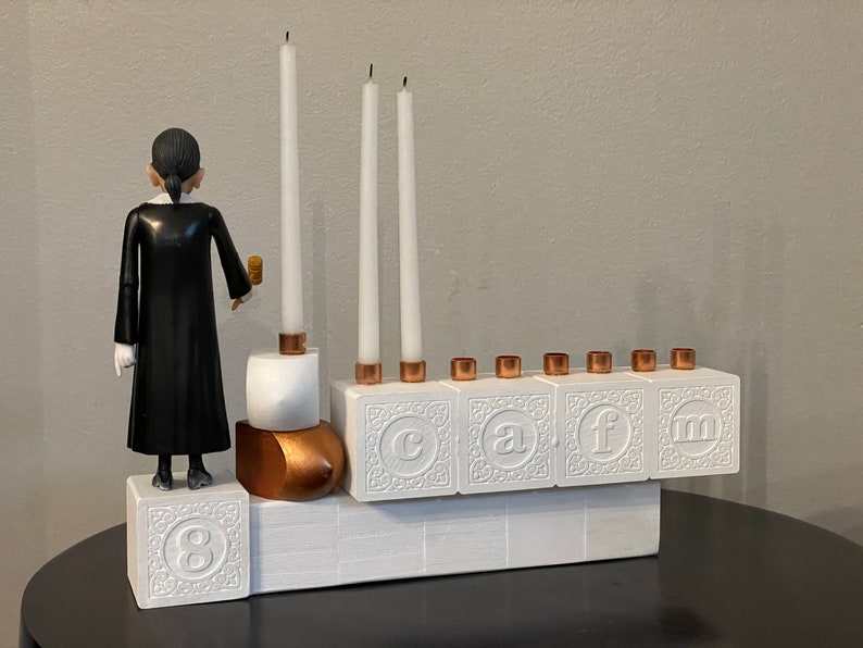 RBG ‘when there are 9’ menorah Ruth Bader Ginsburg menorah gift for lawyer judge graduation bild 8