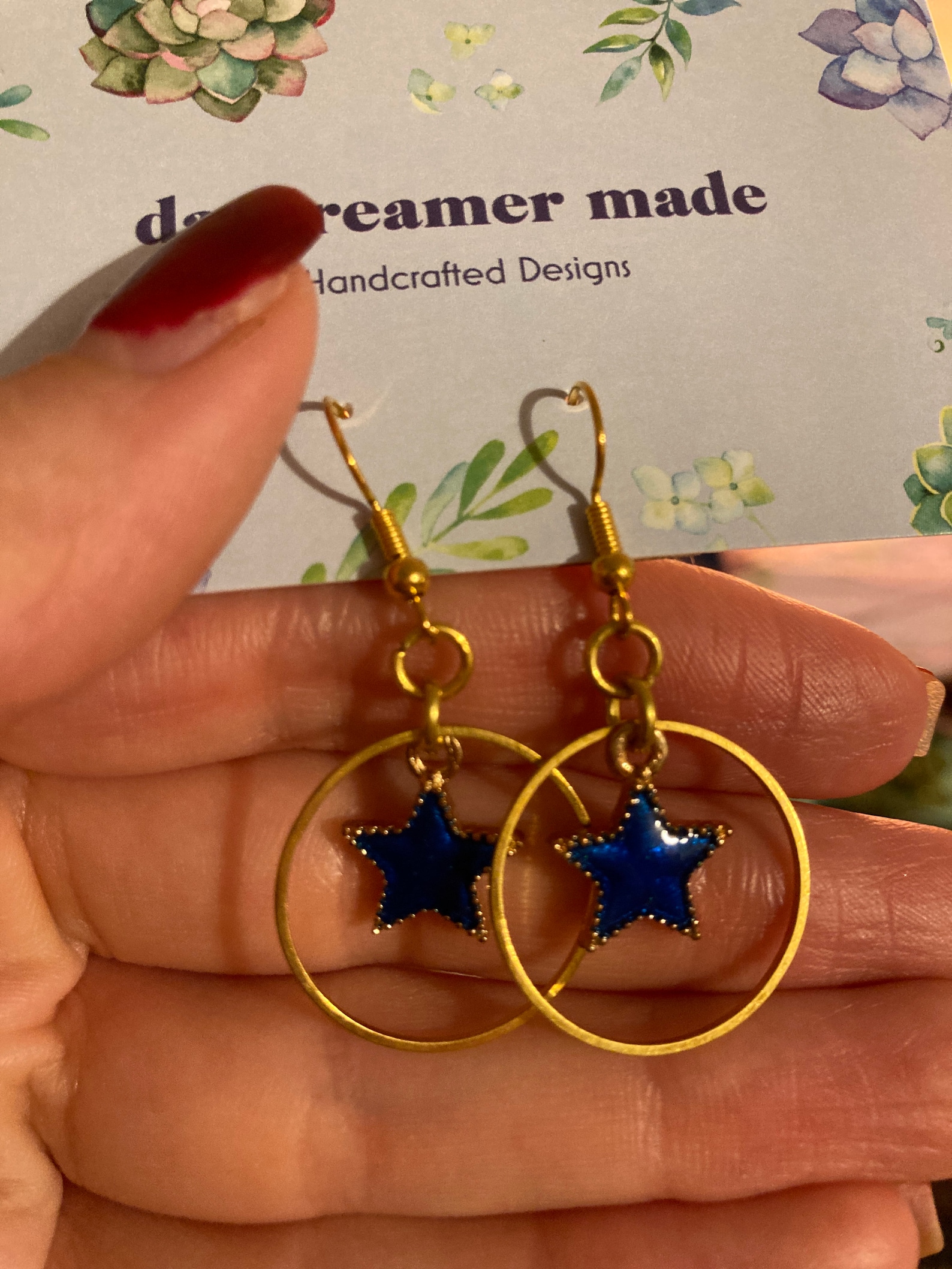 CRUSH HOOP EARRINGS main image 1