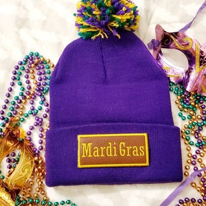 mardi gras pom pom garland