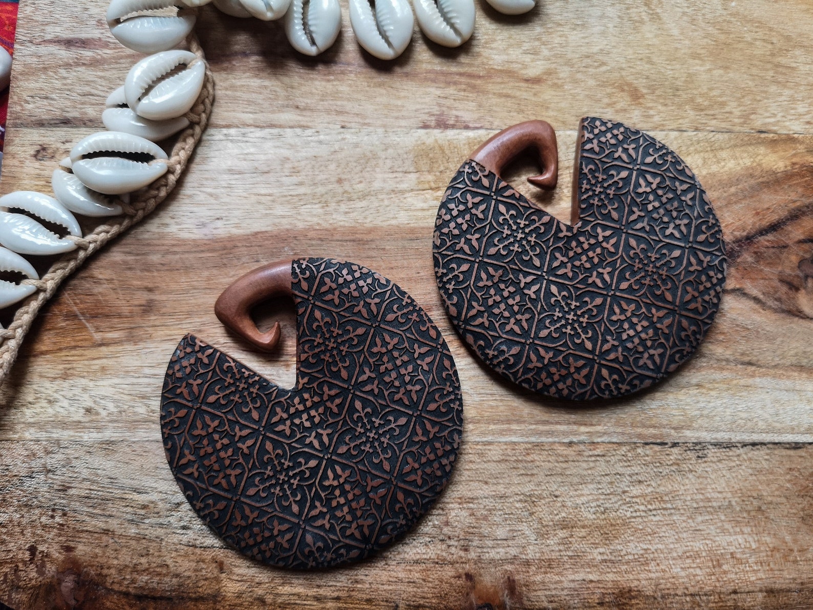 Pesas para las orejas de madera Perchas tribales de madera | Etsy