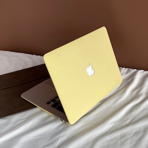 Butter Yellow New Pro Mac Hard Protective Case For Macbook Air 11/13 Pro13/14/15/16 Inch 2008-2025