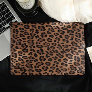 Fashion leopard Print MacBook Protective Case For Macbook Air 11/13 Pro13/14/15/16 Personalized Name A2337 2338 A2941  2008-2024 Laptop