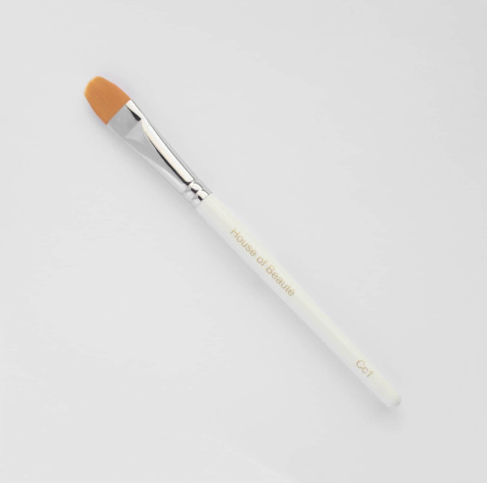 Cut crease brush discount