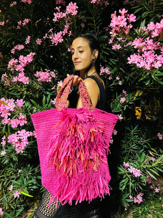 Fringe hotsell straw bag